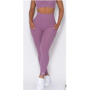 Bombshell Curves Leggings - Lavender